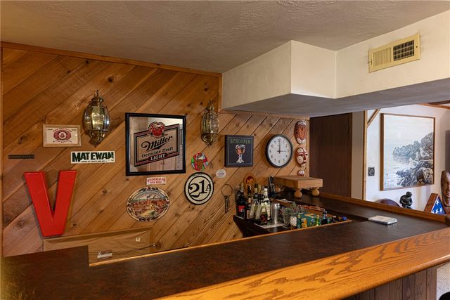1353 S Elm Street, West Carrollton, OH 45449