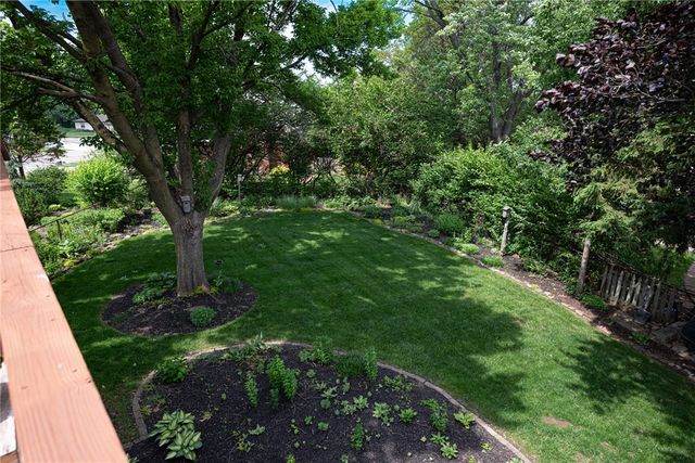 1353 S Elm Street, West Carrollton, OH 45449