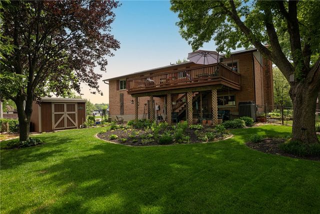 1353 S Elm Street, West Carrollton, OH 45449