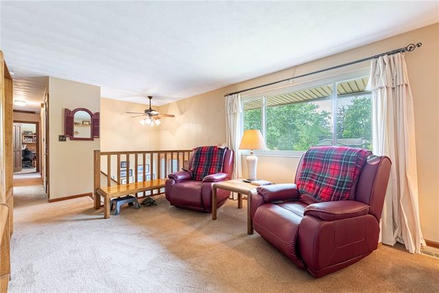 1353 S Elm Street, West Carrollton, OH 45449