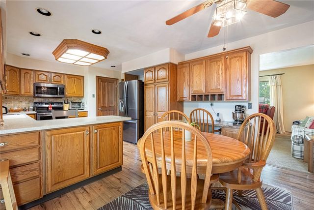 1353 S Elm Street, West Carrollton, OH 45449