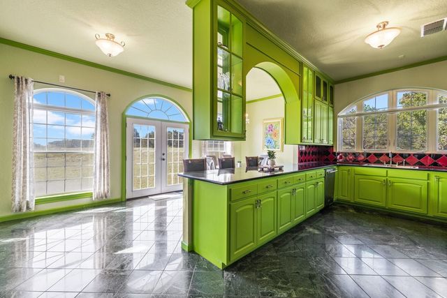 5087 E HWY 22 Highway, Hamilton, TX 76531