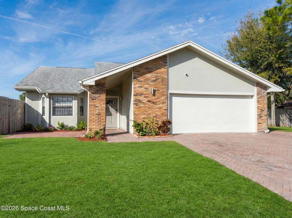 1060 Mina Avenue NE, Palm Bay, FL 32907