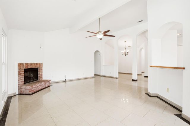 8938 Paladora Park Lane, Houston, TX 77083