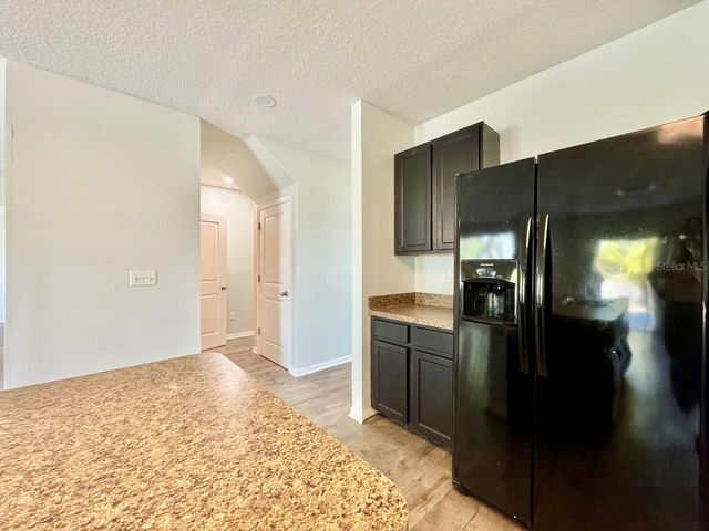 35743 HILLBROOK AVENUE, Zephyrhills, FL 33541