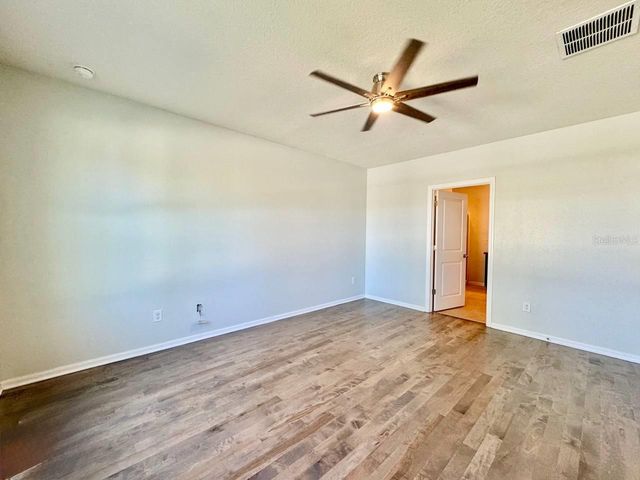 35743 HILLBROOK AVENUE, Zephyrhills, FL 33541