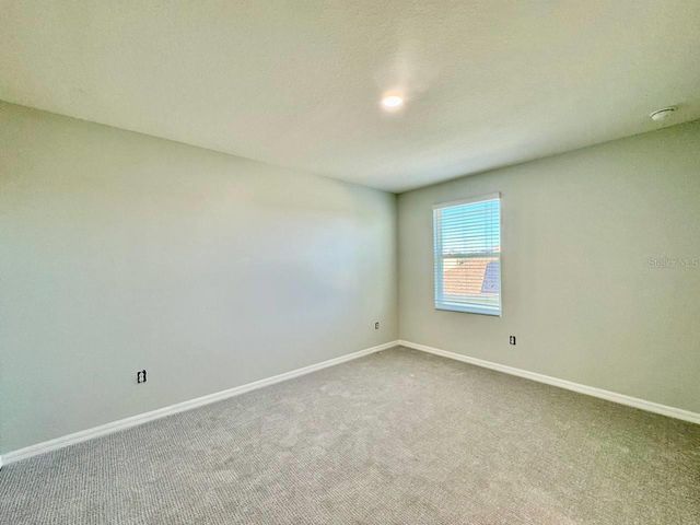 35743 HILLBROOK AVENUE, Zephyrhills, FL 33541