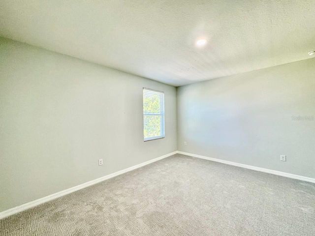 35743 HILLBROOK AVENUE, Zephyrhills, FL 33541