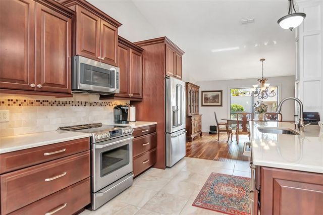 2240 TONIWOOD LANE, Palm Harbor, FL 34685