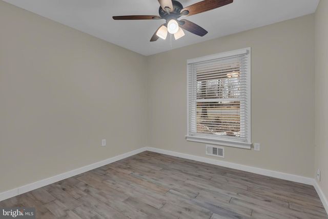 151 LONG POINT CT, Pasadena, MD 21122