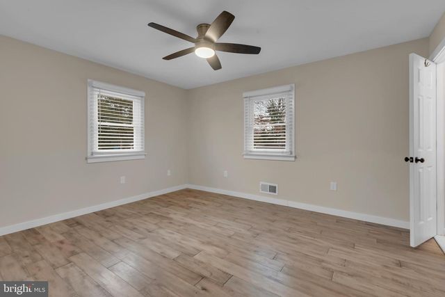 151 LONG POINT CT, Pasadena, MD 21122