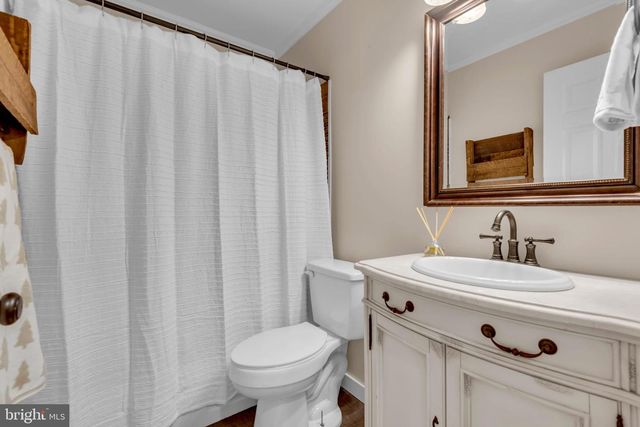 151 LONG POINT CT, Pasadena, MD 21122