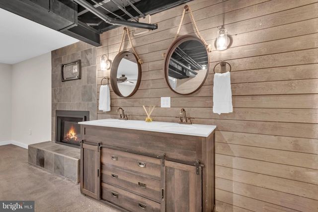 151 LONG POINT CT, Pasadena, MD 21122