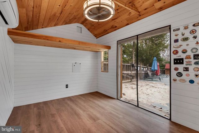 151 LONG POINT CT, Pasadena, MD 21122