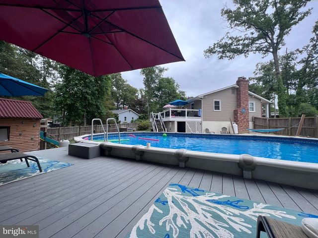 151 LONG POINT CT, Pasadena, MD 21122