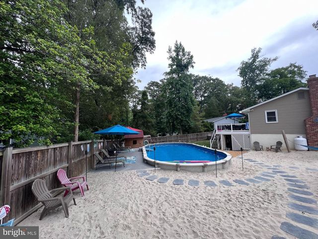 151 LONG POINT CT, Pasadena, MD 21122