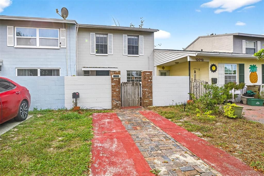 10008 OAK HILL DRIVE, Temple Terrace, FL 33617