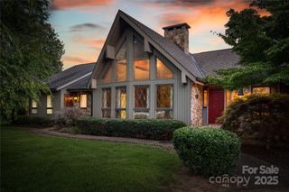 2505 Morganton Boulevard SW, Lenoir, NC 28645