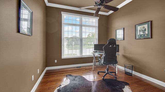 239 Edgewood Drive, Valparaiso, IN 46385