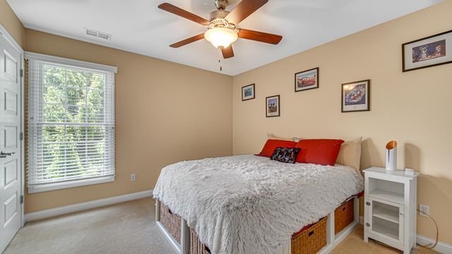 239 Edgewood Drive, Valparaiso, IN 46385
