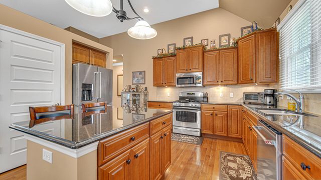 239 Edgewood Drive, Valparaiso, IN 46385