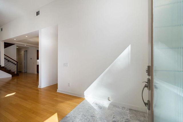 941 Oceo Circle S, Palm Springs, CA 92264