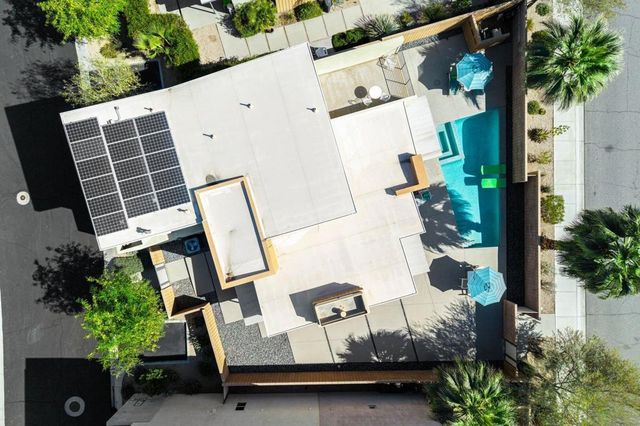 941 Oceo Circle S, Palm Springs, CA 92264