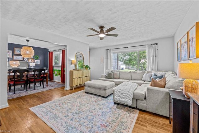 2478 Stribling LN, Norfolk, VA 23518