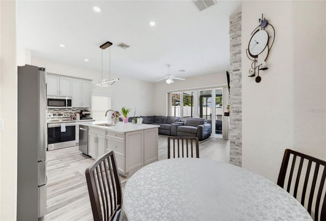 431 VIZCAY WAY, Davenport, FL 33837