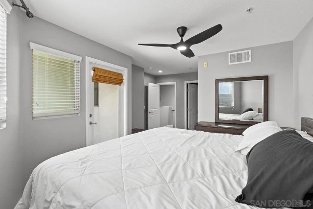 687 S Coast Highway 101 211, Encinitas, CA 92024