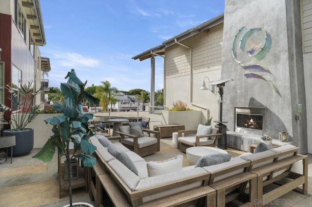687 S Coast Highway 101 211, Encinitas, CA 92024