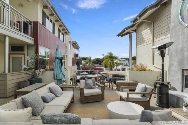 687 S Coast Highway 101 211, Encinitas, CA 92024