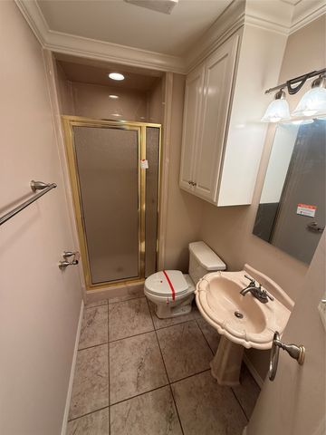 3814 Lamb Drive, Tyler, TX 75709
