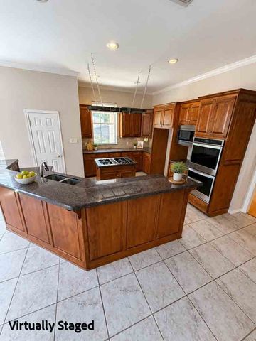 3814 Lamb Drive, Tyler, TX 75709