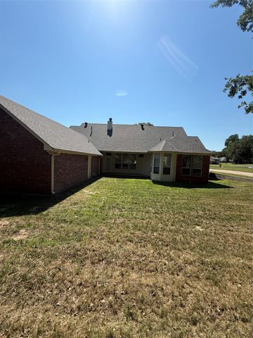 3814 Lamb Drive, Tyler, TX 75709