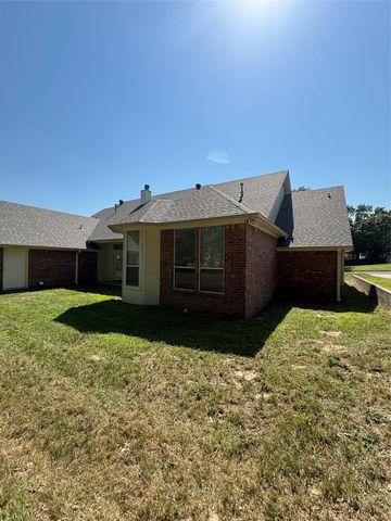 3814 Lamb Drive, Tyler, TX 75709
