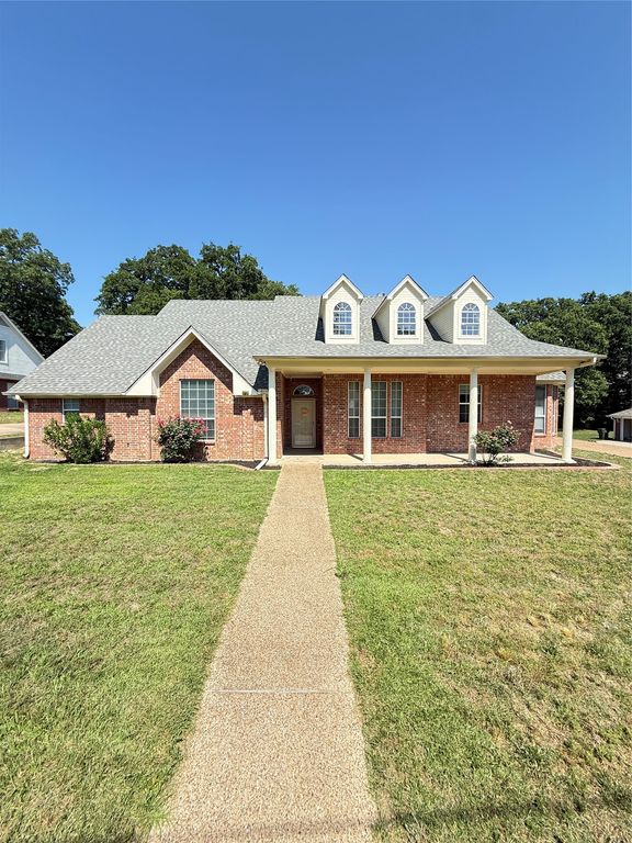 3814 Lamb Drive, Tyler, TX 75709