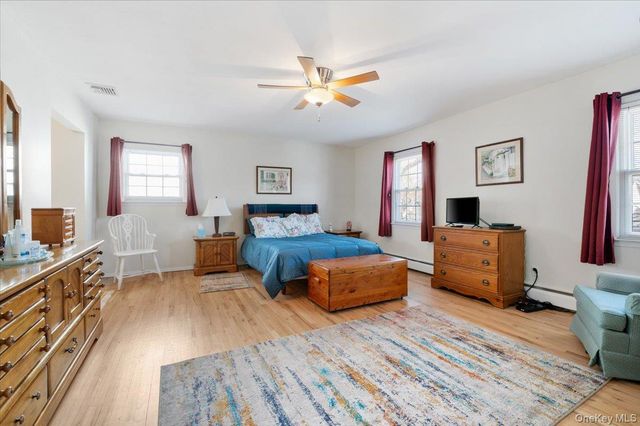 2187 Loines Avenue, Merrick, NY 11566