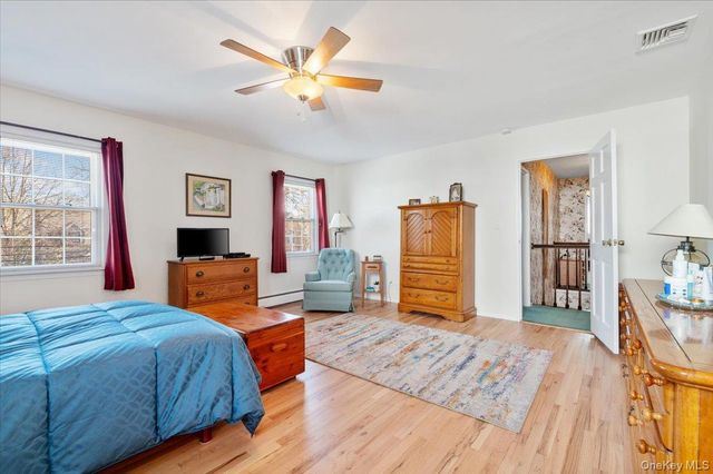 2187 Loines Avenue, Merrick, NY 11566