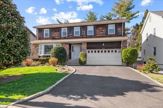 2187 Loines Avenue, Merrick, NY 11566