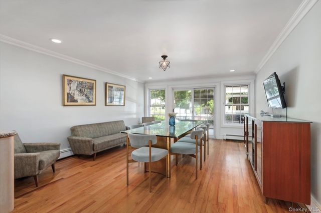 47 Red Ground Road, Old Westbury, NY 11568