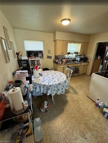 105 William ST, Fort Myers, FL 33916