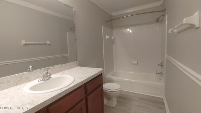 5520 CABOT Drive N, Jacksonville, FL 32244