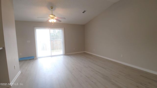 5520 CABOT Drive N, Jacksonville, FL 32244