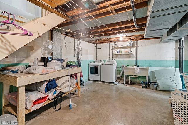 500 Cynthia Drive, Campbell, OH 44405