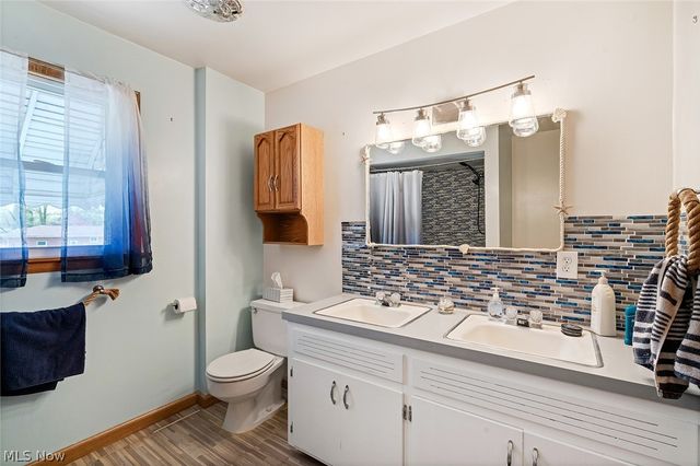 500 Cynthia Drive, Campbell, OH 44405