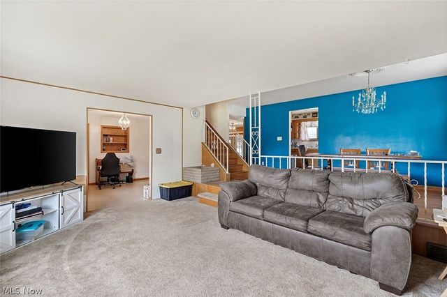 500 Cynthia Drive, Campbell, OH 44405