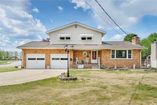 500 Cynthia Drive, Campbell, OH 44405