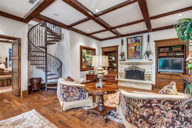 6812 Midcrest Drive, Dallas, TX 75254