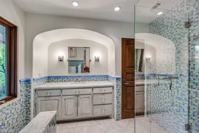 6812 Midcrest Drive, Dallas, TX 75254